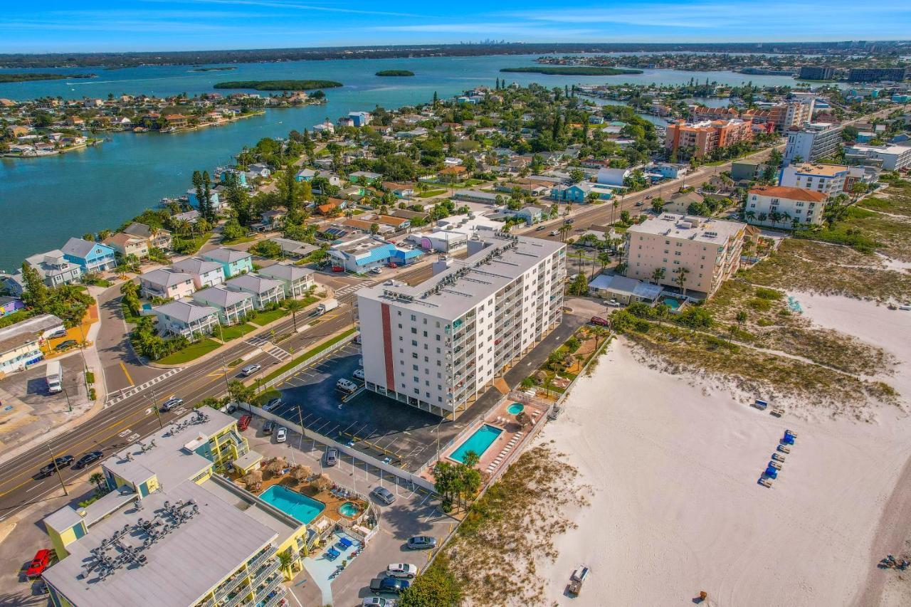 Apartmán Sea Breeze 608 St. Pete Beach Exteriér fotografie